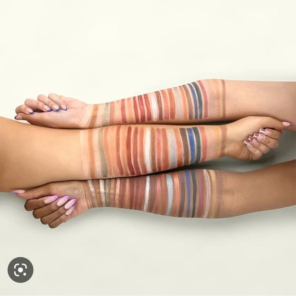 NWT ๐ Ciate London Royal Edition Eyeshadow Palette - Picture 4 of 13